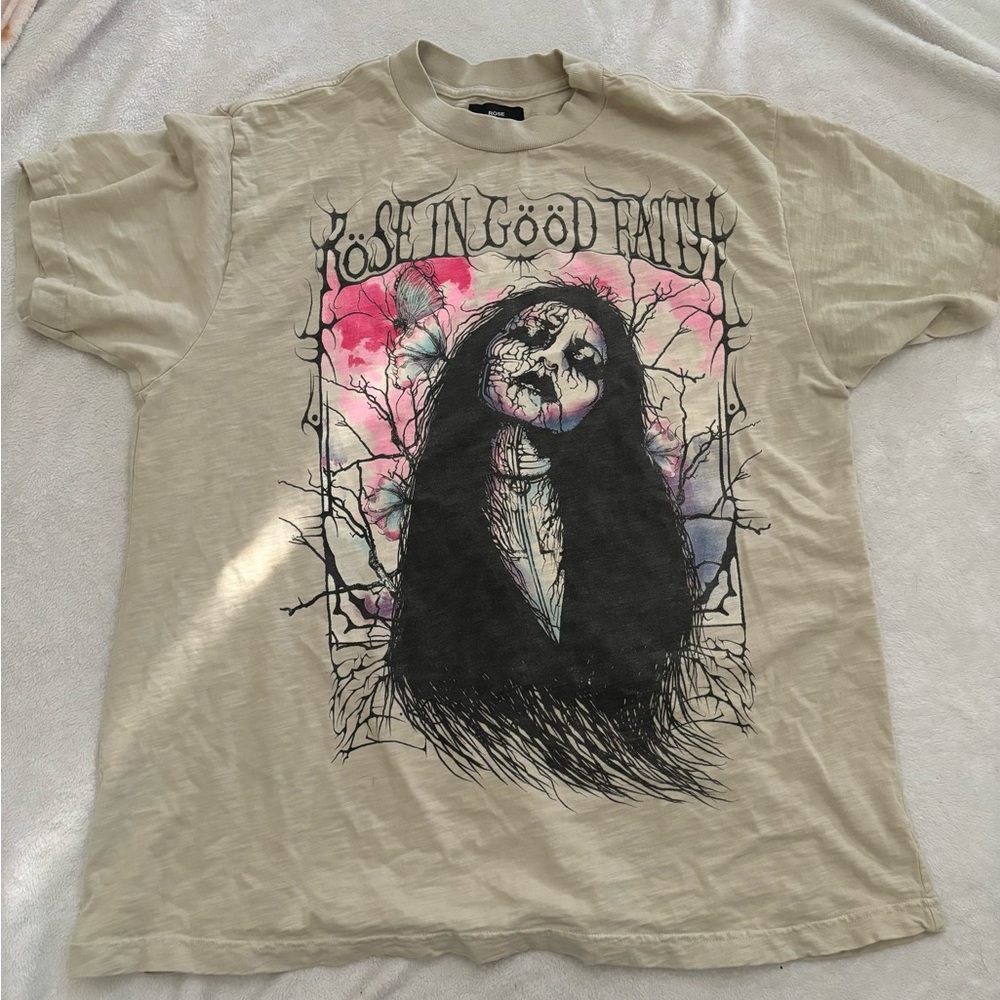 Rose in Good Faith tee